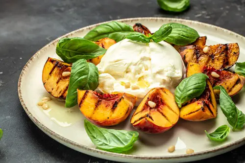 Grilled Peach and Burrata Salad Recipe: A Delicious Summer Delight