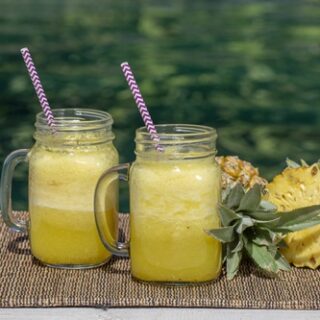 pineapple smoothie