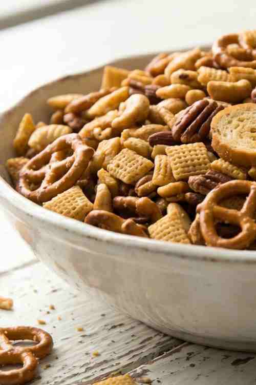 Easy Homemade Texas Trash Chex Mix – Bold and Savory Snack
